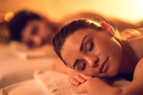 Erotic massage Kopychyntsi
