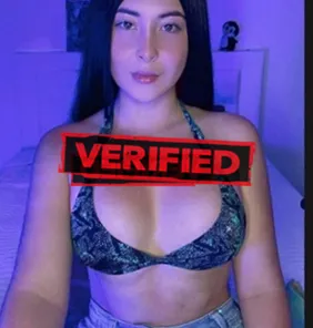 Laura tits Prostitute Al Fintas